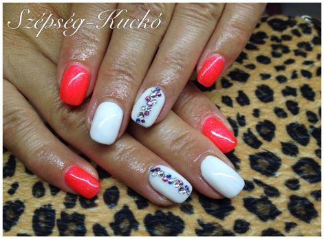 Crystal Nails - Gel-Lac  / Szépség-Kuckó