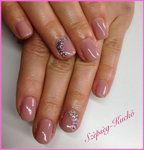 Crystal Nails - Gel-Lac  / Szépség-Kuckó